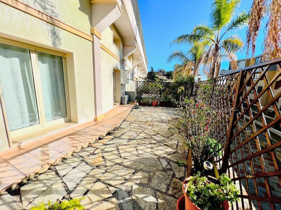 Suite Dei Fiori - Luxury Open Space Σαν Ρέμο Εξωτερικό φωτογραφία